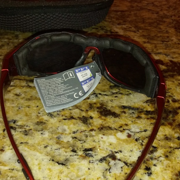 Crivit Sport Glasses with Interchangeable Lenses - Picture 5 of 6